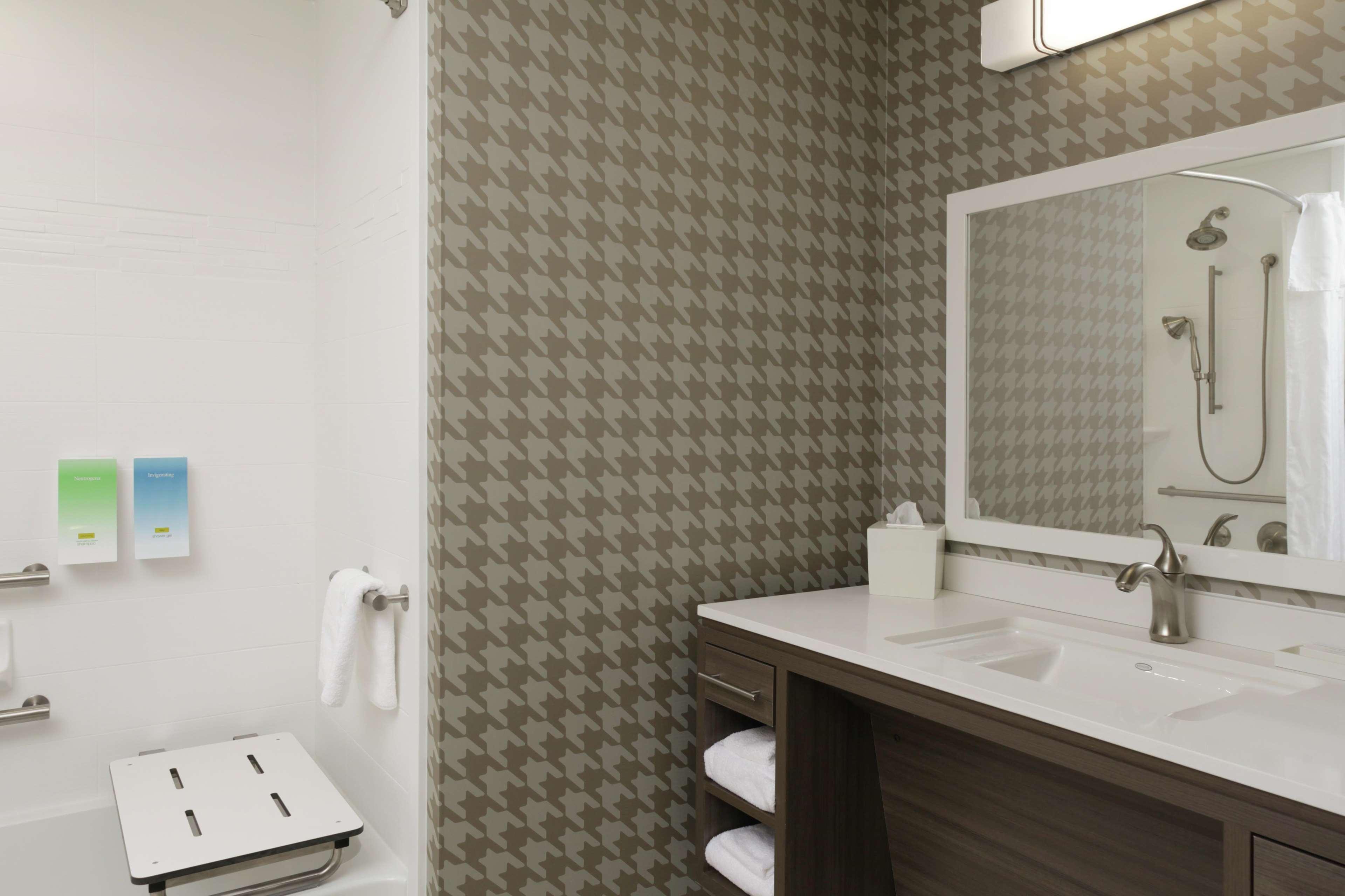 Home2 Suites By Hilton Fort Collins Zewnętrze zdjęcie